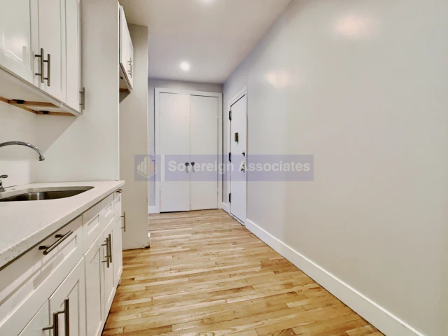 518 West 204th Street 4