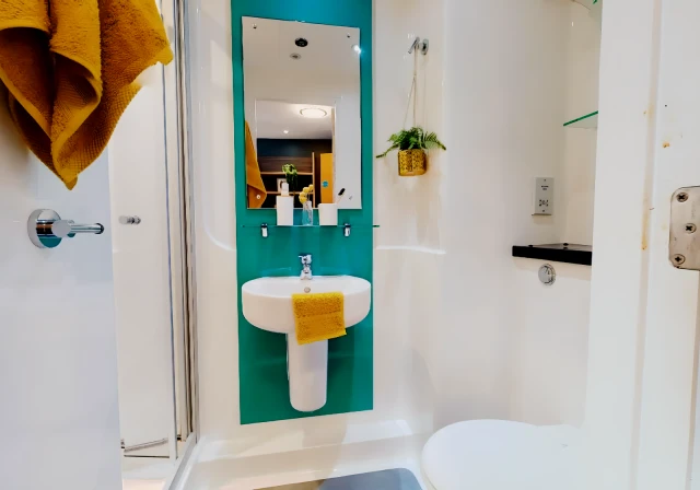 uhomes.com | Student Accommodation, Housing, Flats, Apartments for Rent