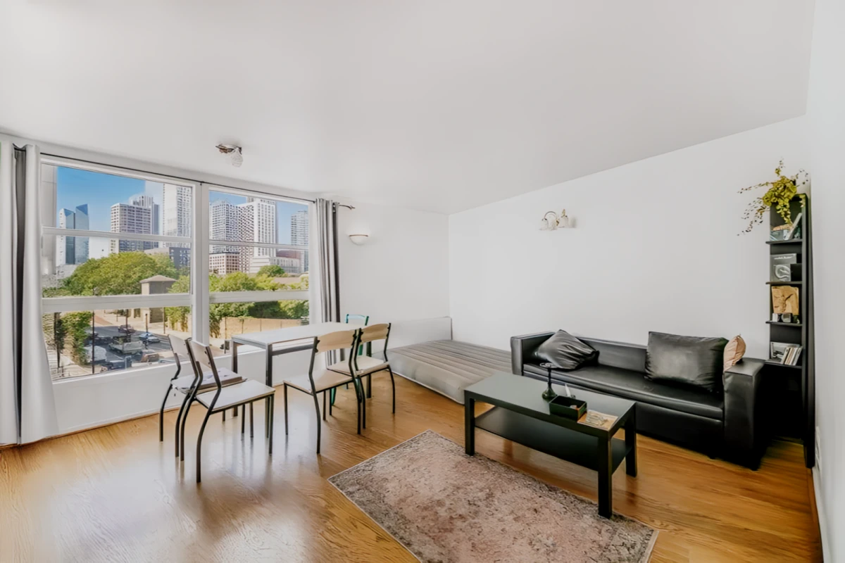 LH-Lumina Building 0