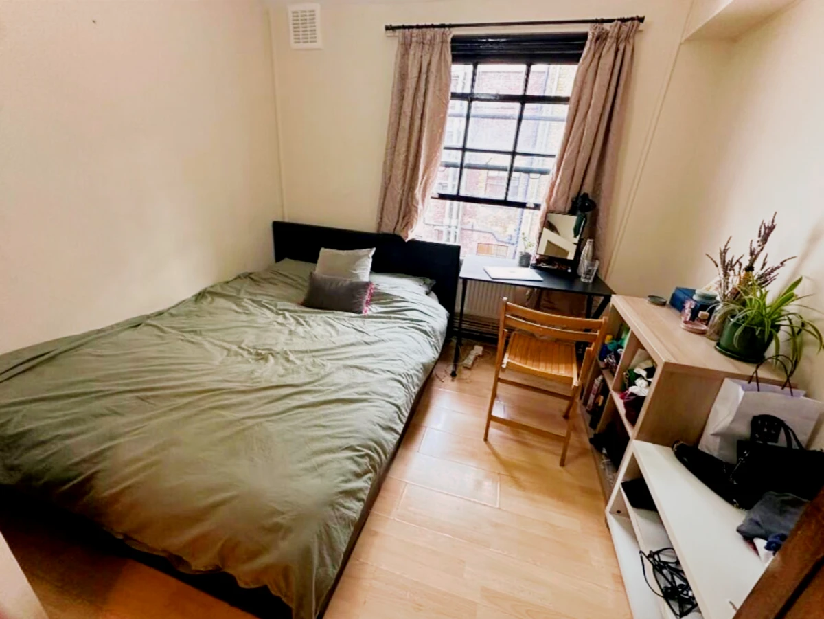 LH-Tavistock Street 0