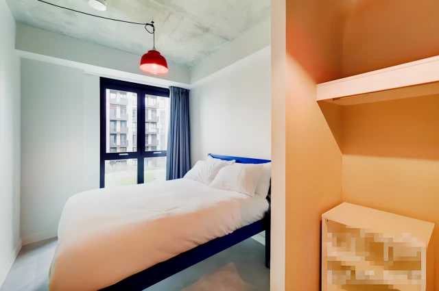 HL-The Robinson East 3