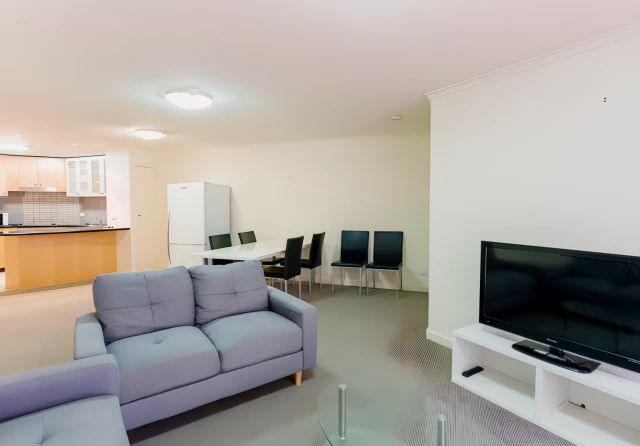 217 Northbourne Ave 3