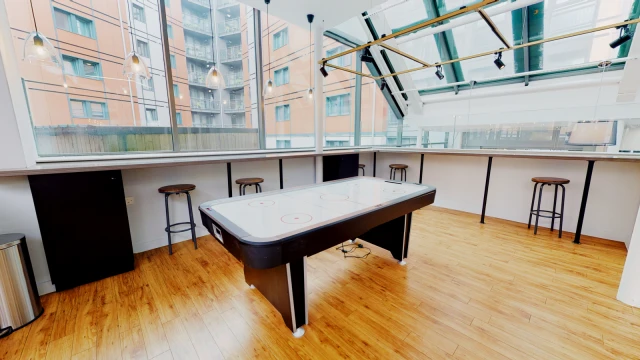 iQ Kerria Apartments 4