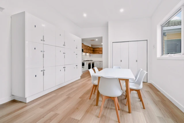 842 Blackburn Road 3