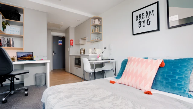 uhomes.com | Student Accommodation, Housing, Flats, Apartments for Rent