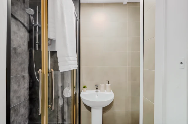 Burley Road 29031# 3