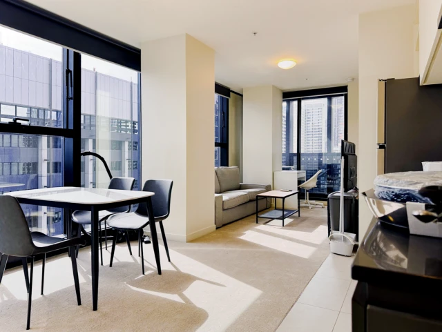 568 Collins Street 4