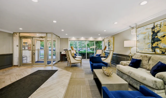 Silver Lake Apartments 2