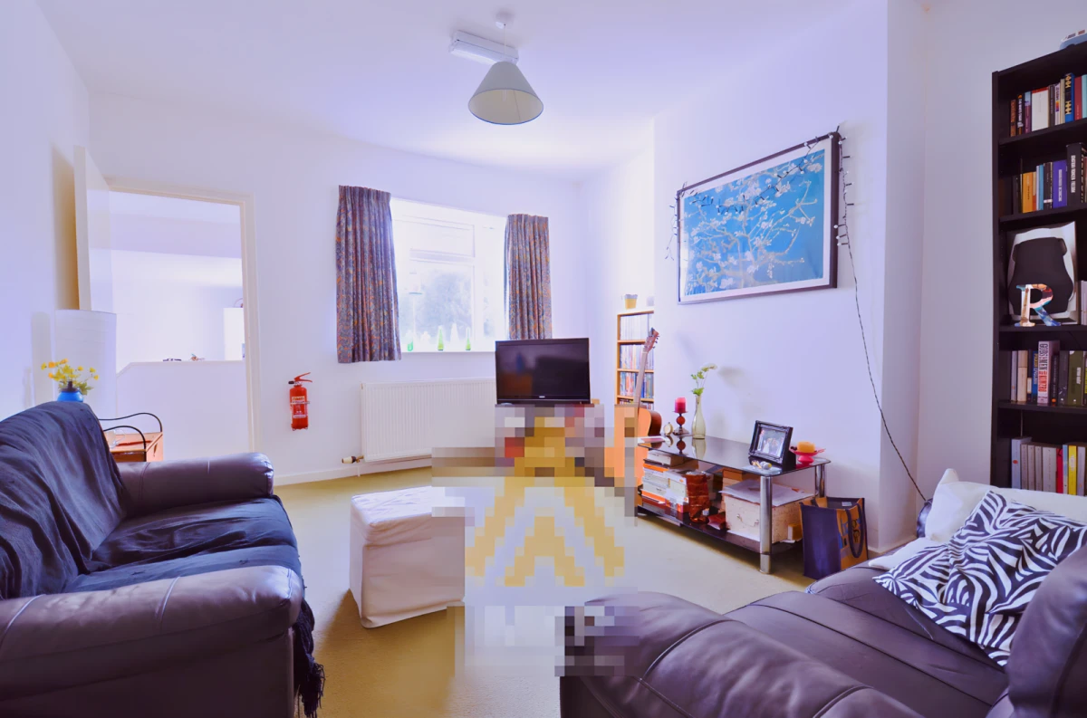 Entire Place·1B1B···Flat 3, 3 St. Edwards Road, Selly Oak 0