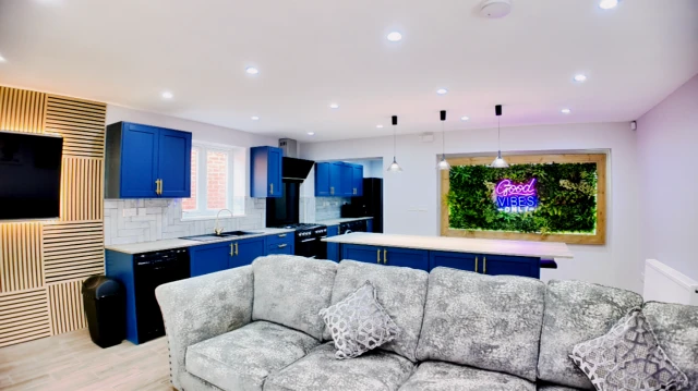 69a Raddlebarn Road 3