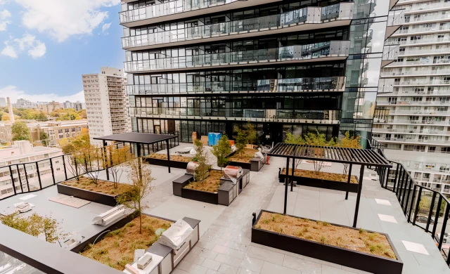 120 Broadway Avenue 1