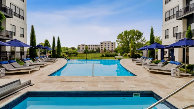 Luxe at the Highlands 3