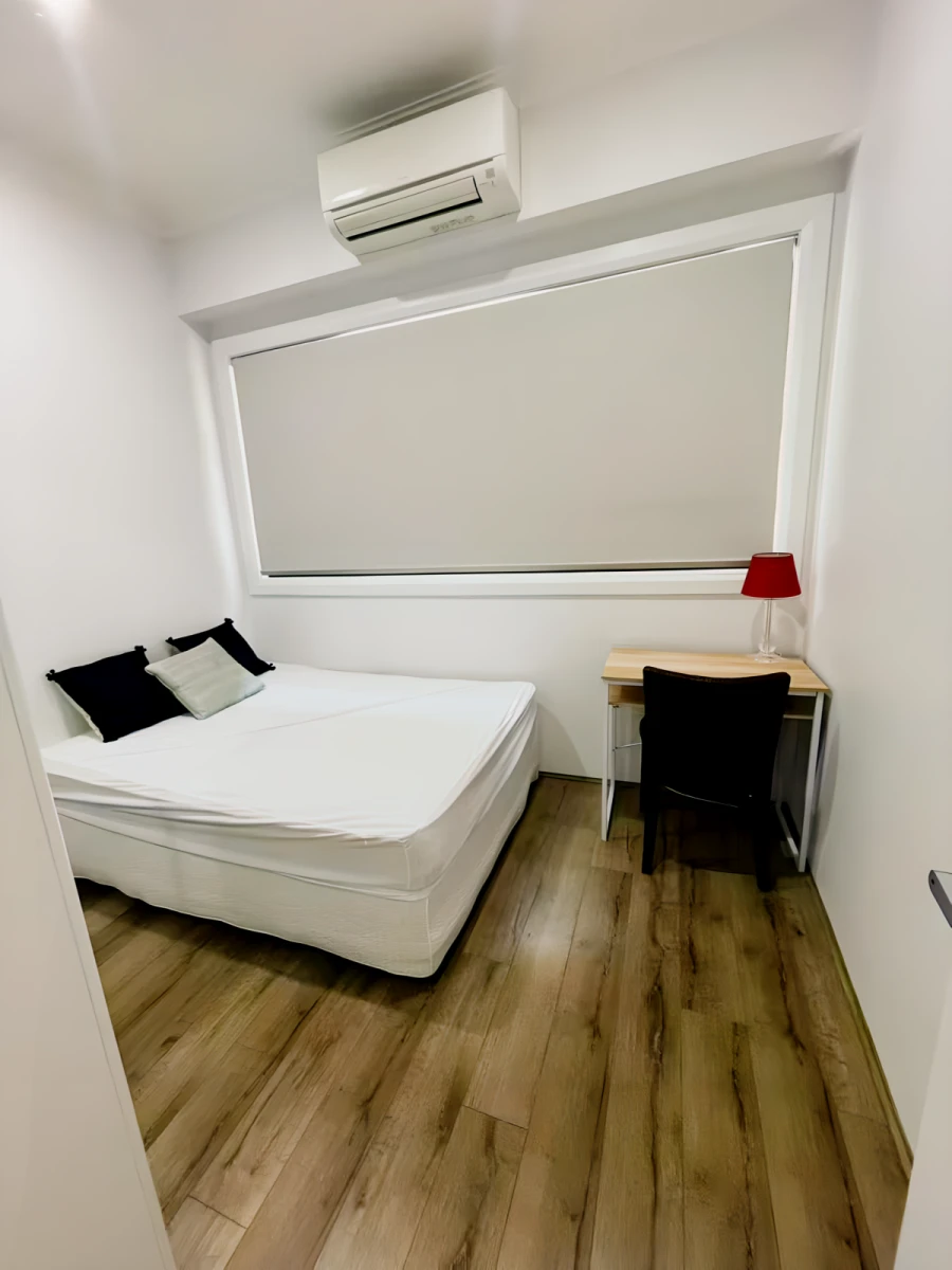 2/472 Anzac Parade 0