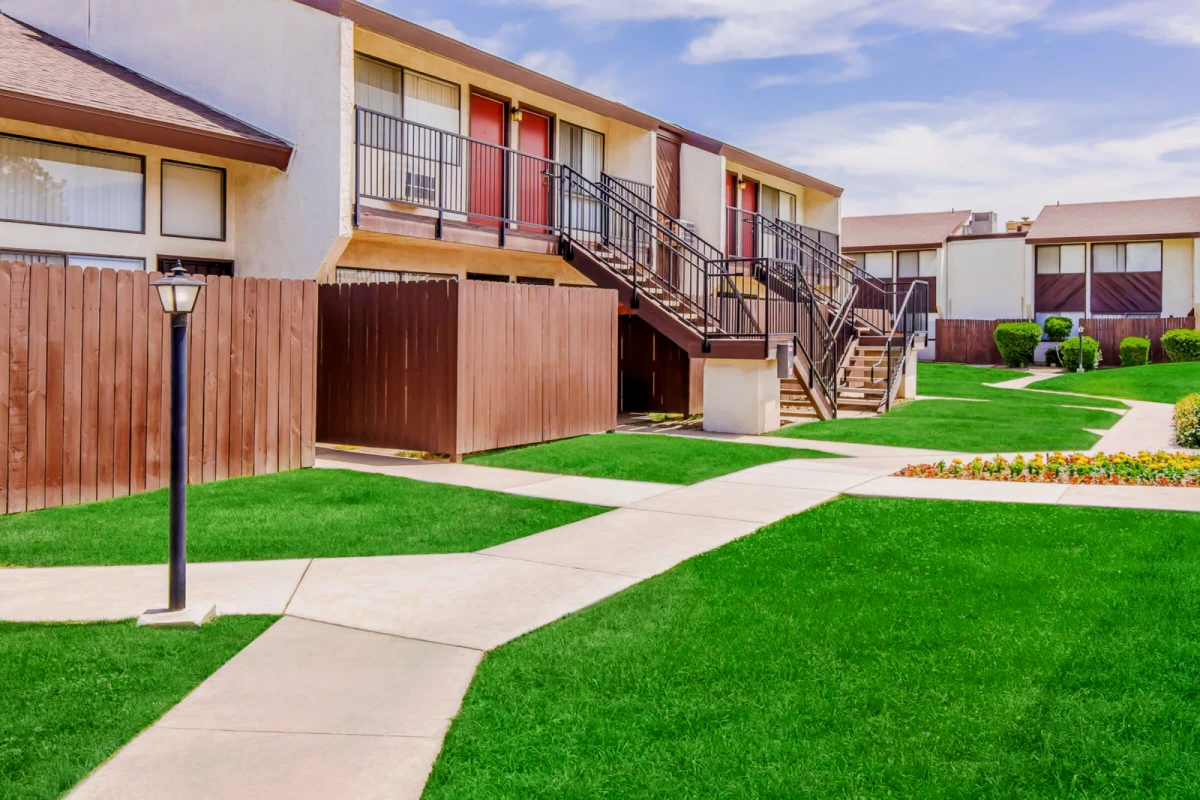 Cedarwood Apartments 0