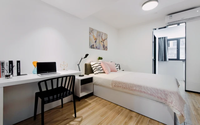 Xiameilin Subway Station Store - CJIA Apartment 4