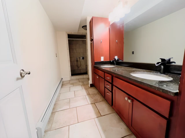 Redmond Apartments 1