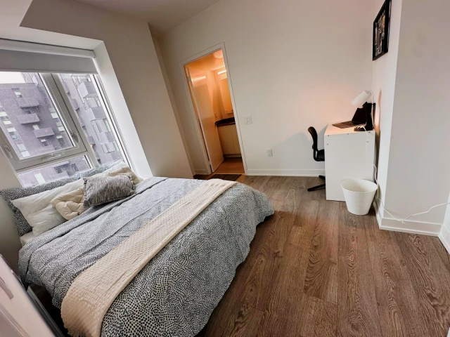 500 Wilson Avenue - Toronto student accommodation - Master Suite Room
