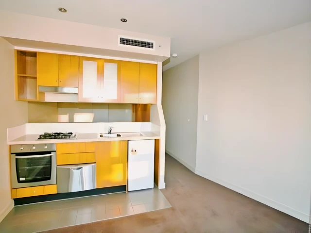 77-81 Berry Street 2