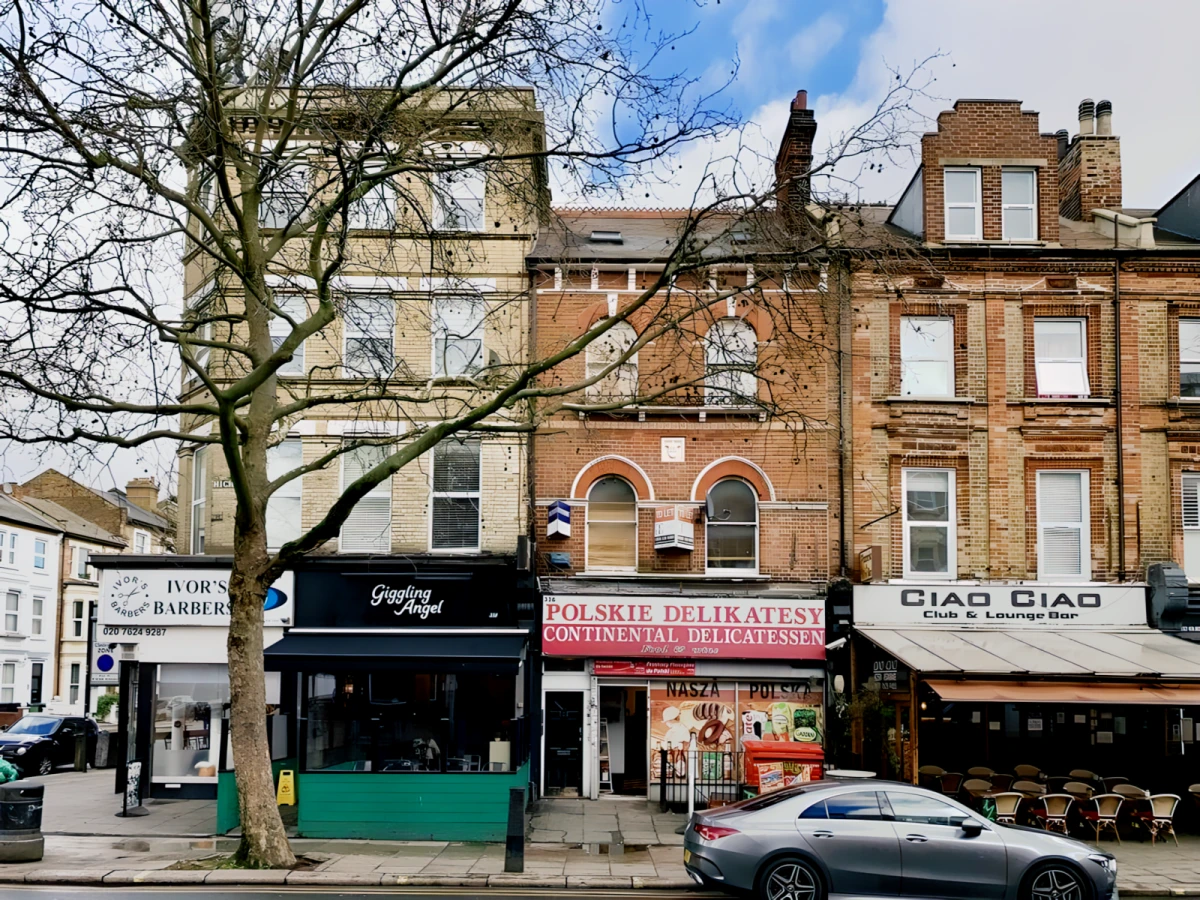 Kilburn High Road 12607# 0