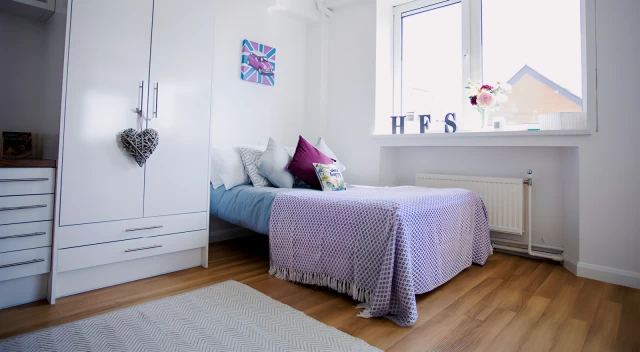 uhomes.com | Student Accommodation, Housing, Flats, Apartments for Rent