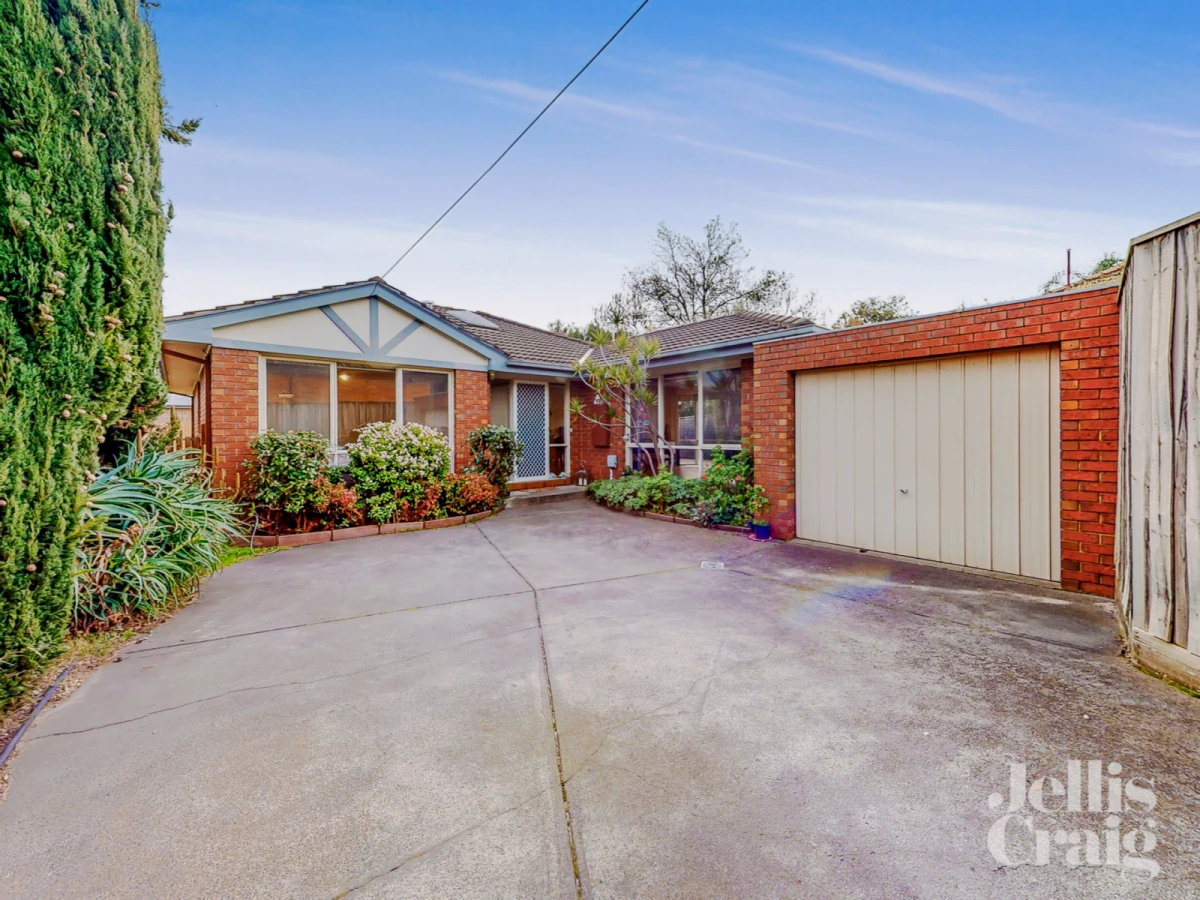 2/23 Jeffrey Street, Bentleigh 0