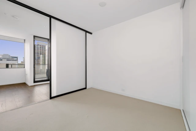 2403B/11 Rose Lane,Melbourne,Victoria 3000 2