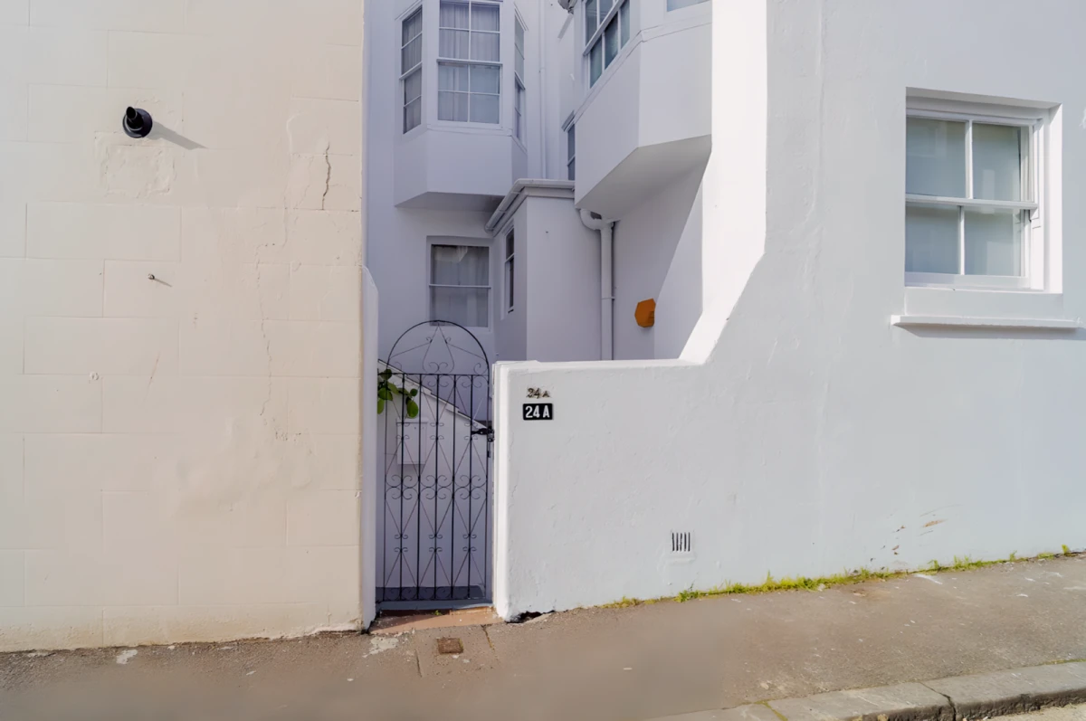 Little Preston St 0