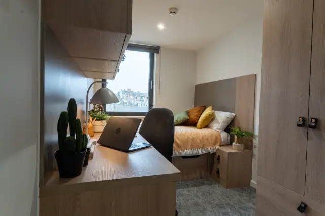uhomes.com | Student Accommodation, Housing, Flats, Apartments for Rent
