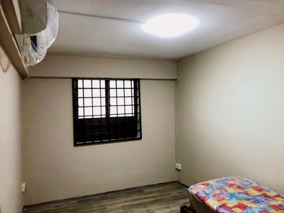 BLK 371 quality housing at NUS campus 0