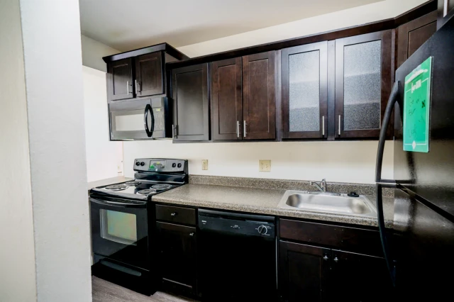 River Park Apartments 4