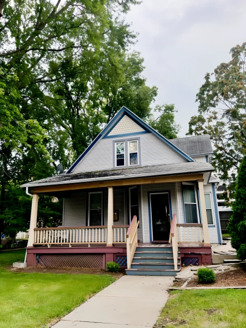 121 W. Washington St. Champaign IL 1