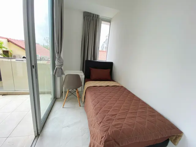 Opal East 4