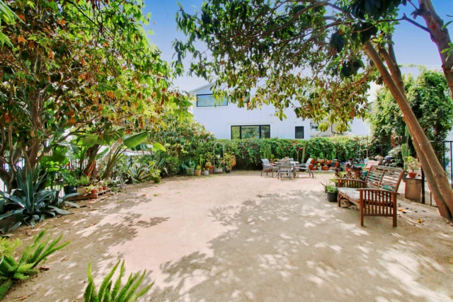 300 San Juan Avenue 3