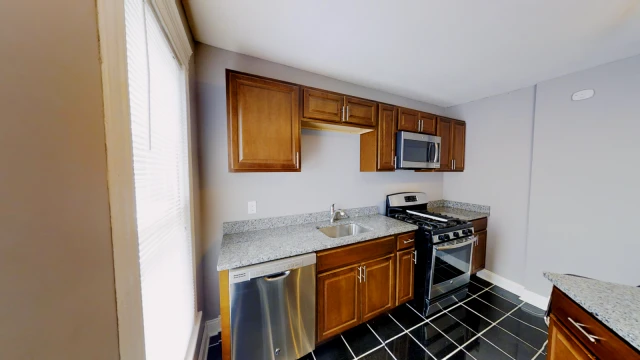 410 Westcott Street 2