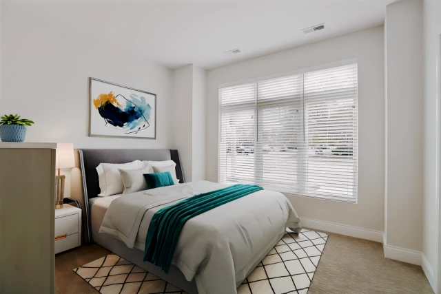 305 W Clark St 2