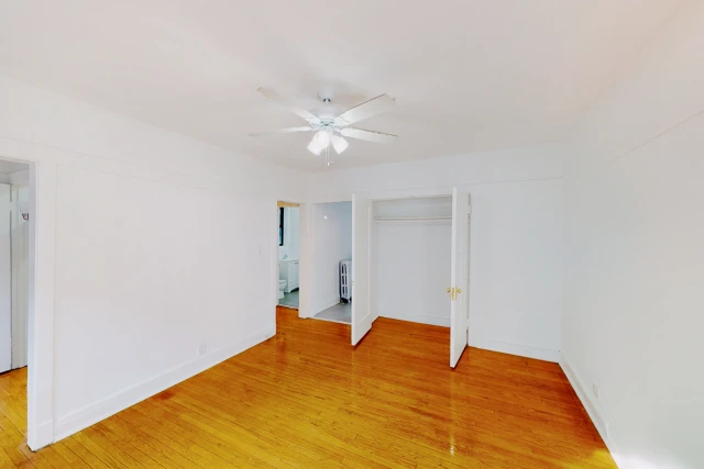 5202-5210 S. Cornell Avenue 2