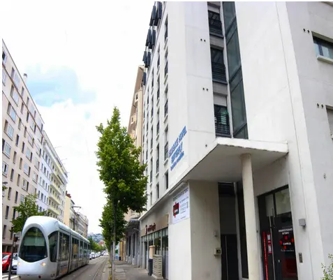 Lyon7eme Cardinalcampus-Butterfly