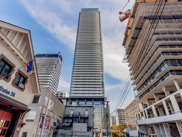 501 Yonge St 3001 1