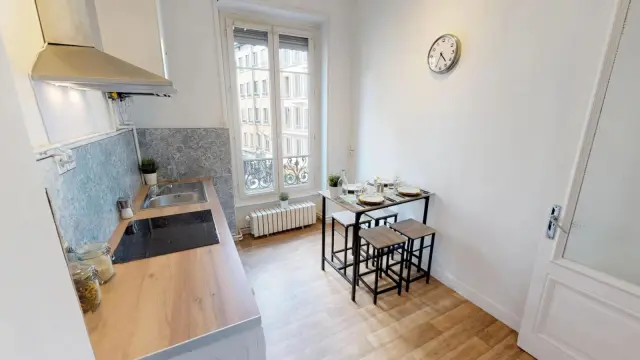 apartment near Rue Paul Bert 2