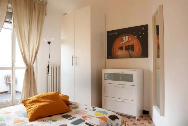 Via Federico Engels 9IT-14-012-001H 1