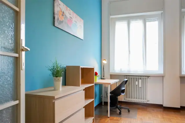 PIAZZA IRNERIO 8 <br> PRIVATE ROOM S1 4