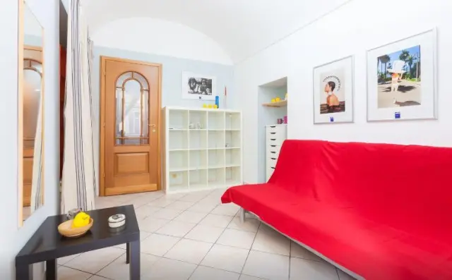 studio near Via Carlo Noè 4