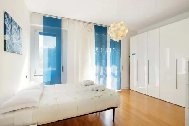 Apartment in Via Breno 2