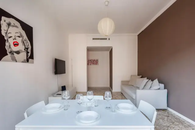 Spacious and Elegant house in Brera 4