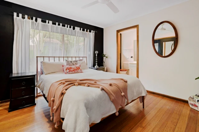 1 Davison Street, Mitcham 3