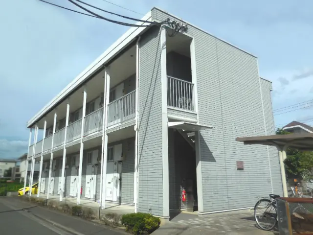 レオパレスＥａｓｔＧａｒｄｅｎ 201号室 0