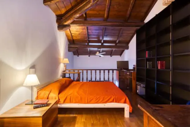 Piazza Maggiore Duplex Apartment 4