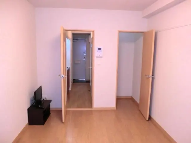 レオパレスエントピア 2