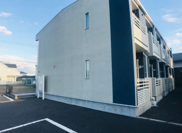 レオネクストドマーニ 104号室 1