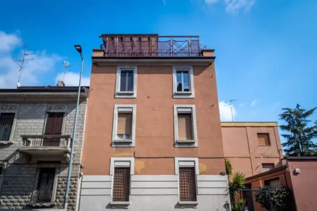 Accademia 4
